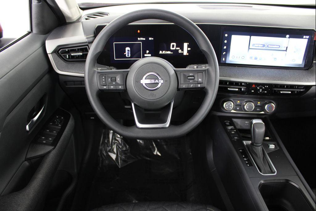 new 2025 Nissan Kicks car, priced at $23,821