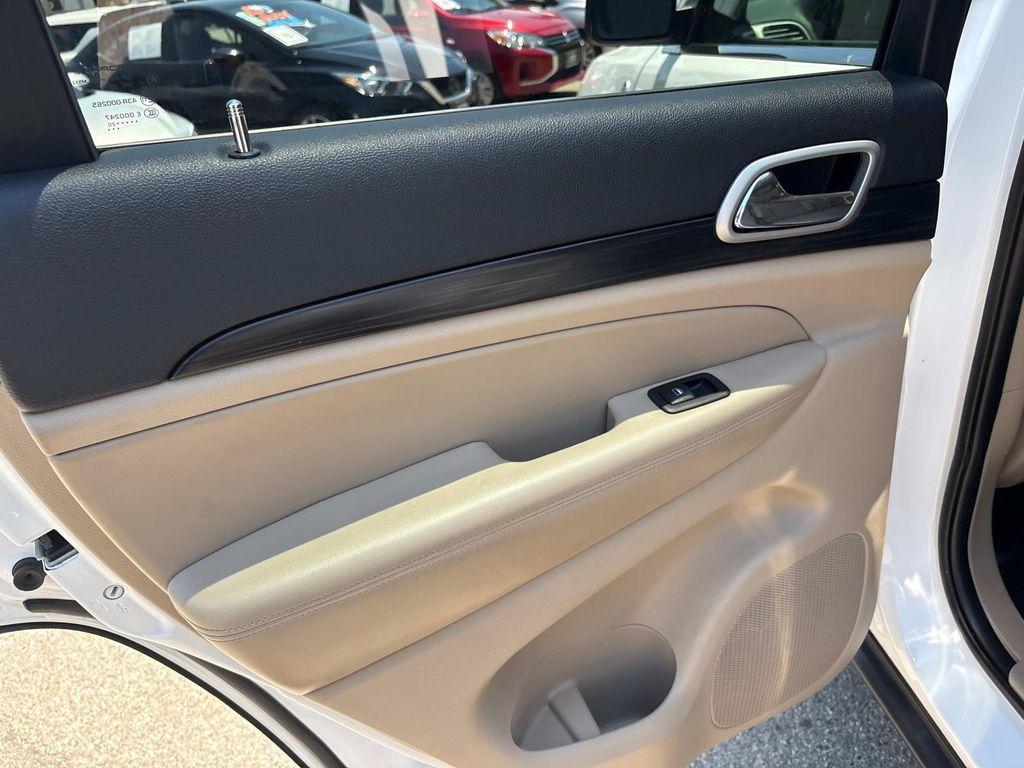 used 2020 Jeep Grand Cherokee car, priced at $18,995