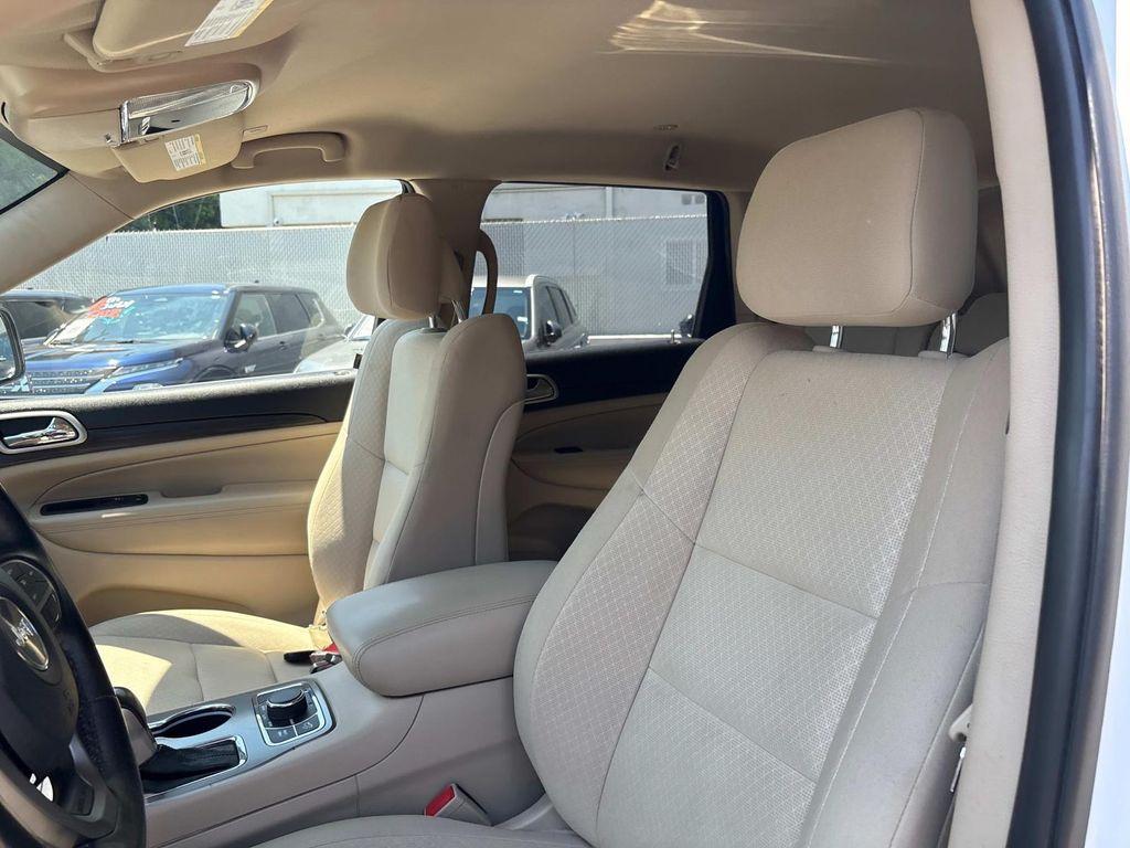 used 2020 Jeep Grand Cherokee car, priced at $18,995