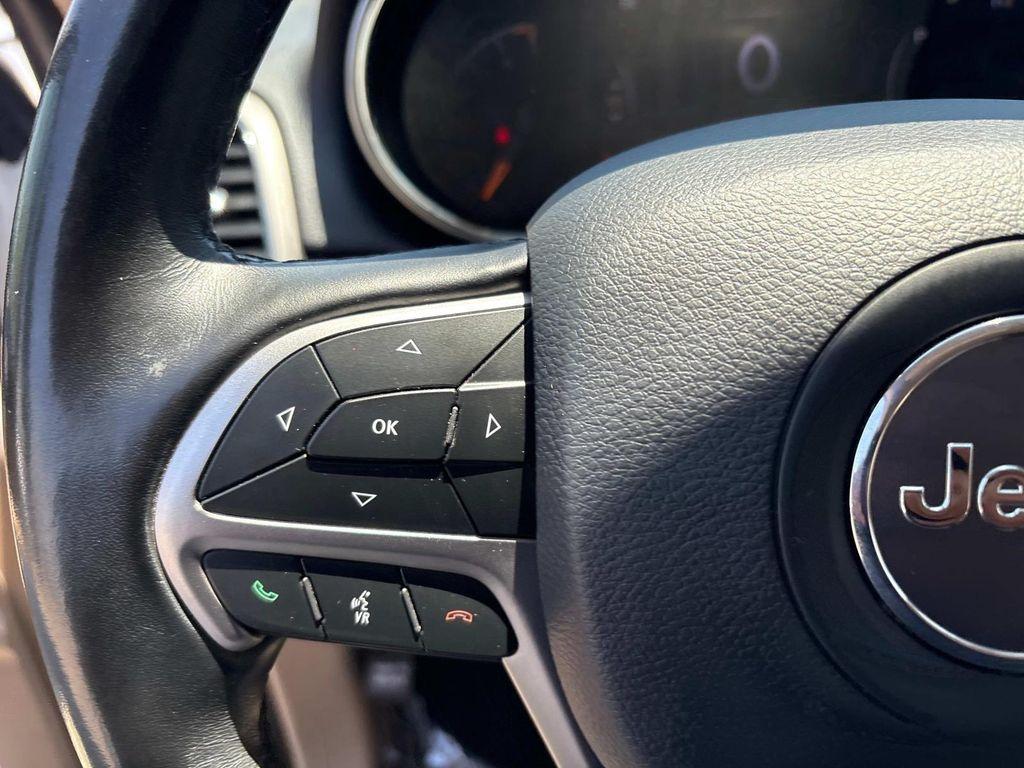 used 2020 Jeep Grand Cherokee car, priced at $18,995