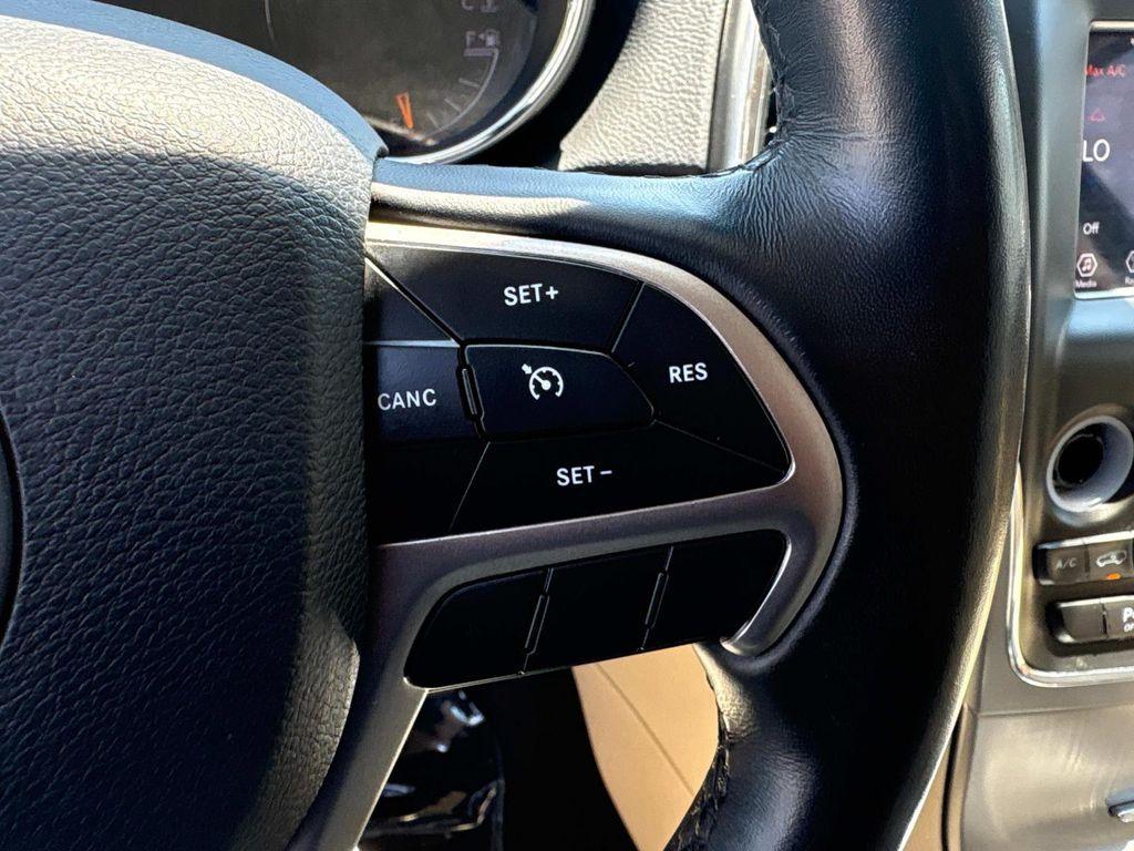 used 2020 Jeep Grand Cherokee car, priced at $18,995