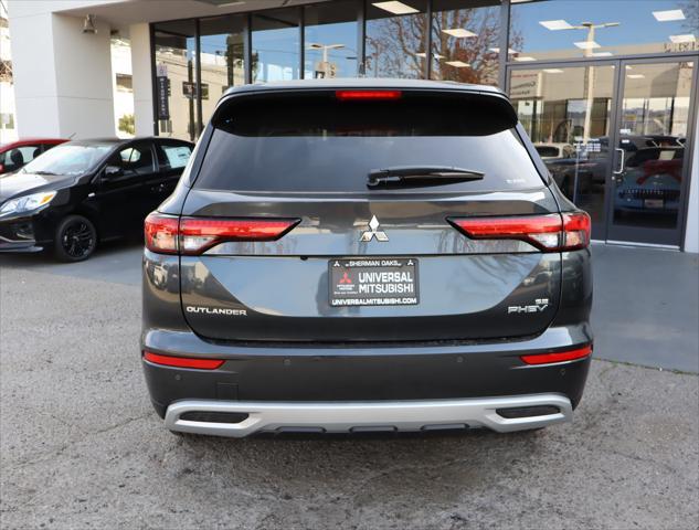 new 2025 Mitsubishi Outlander PHEV car, priced at $45,010