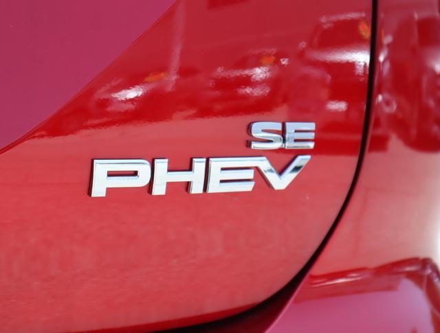 new 2024 Mitsubishi Outlander PHEV car, priced at $33,425