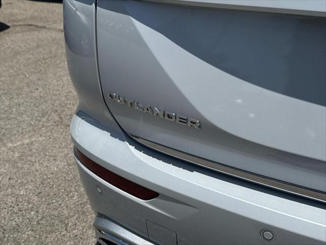 new 2025 Mitsubishi Outlander PHEV car, priced at $49,890