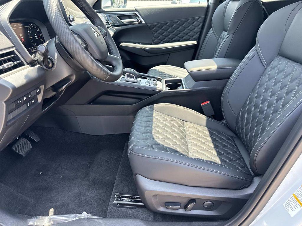 new 2025 Mitsubishi Outlander PHEV car, priced at $37,140