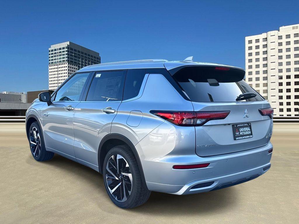 new 2025 Mitsubishi Outlander PHEV car, priced at $39,670