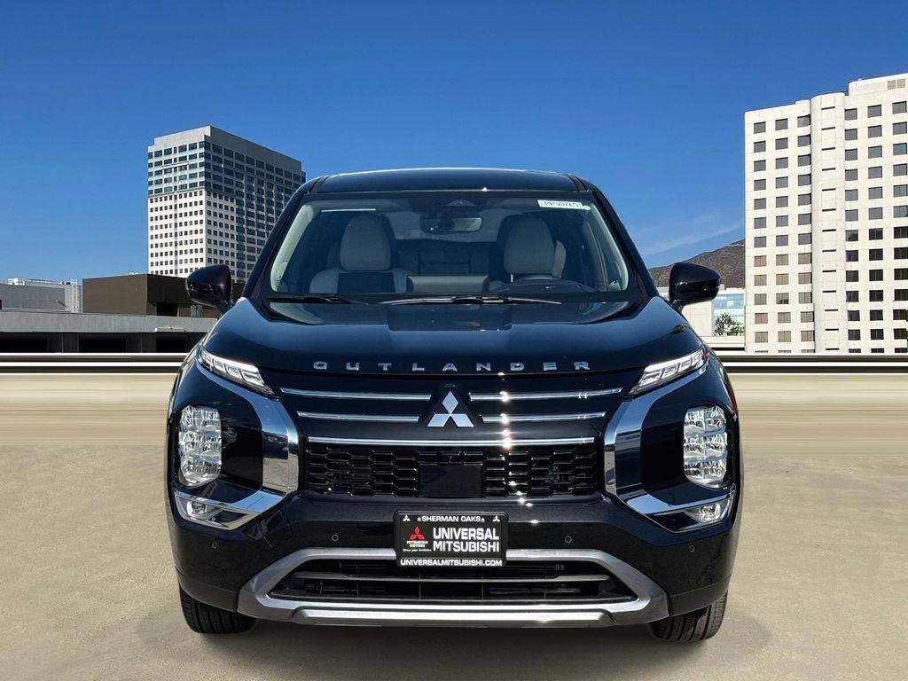 new 2025 Mitsubishi Outlander car, priced at $36,555