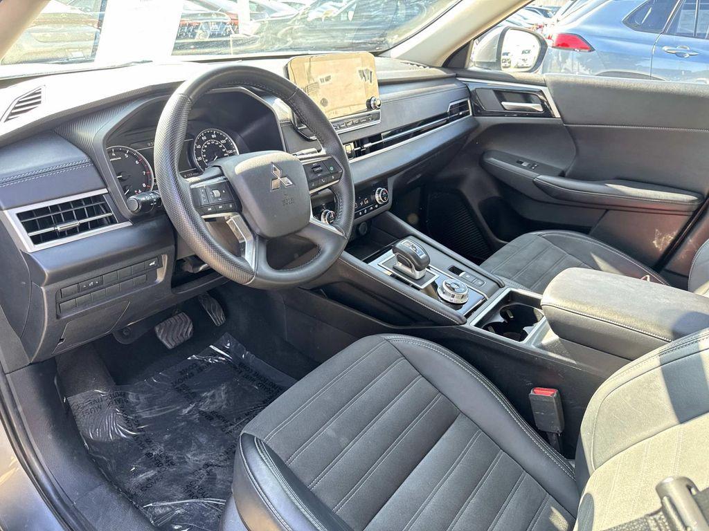used 2024 Mitsubishi Outlander car, priced at $23,995