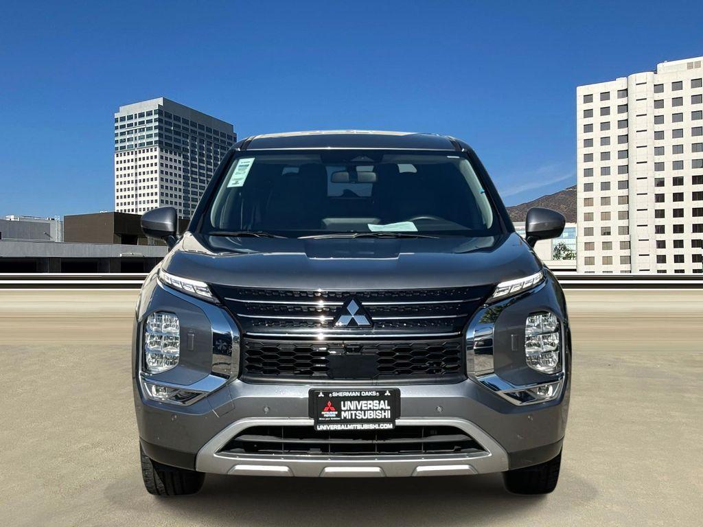 used 2024 Mitsubishi Outlander car, priced at $23,995