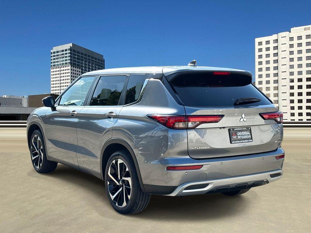used 2024 Mitsubishi Outlander car, priced at $23,995