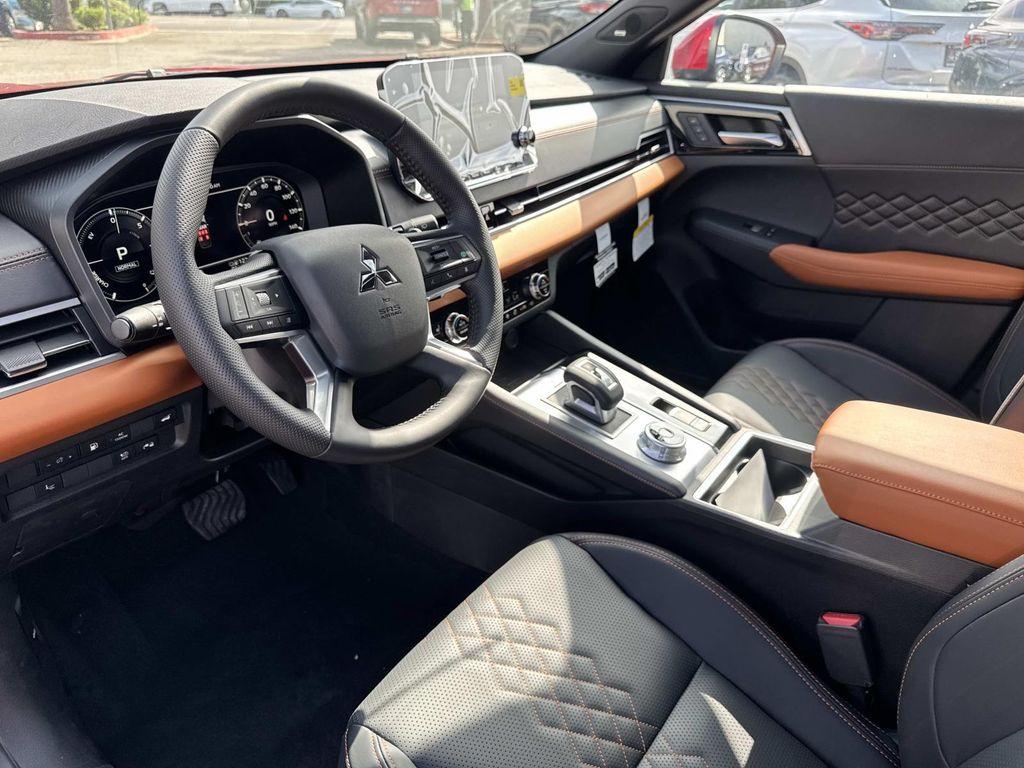 new 2025 Mitsubishi Outlander PHEV car, priced at $44,045