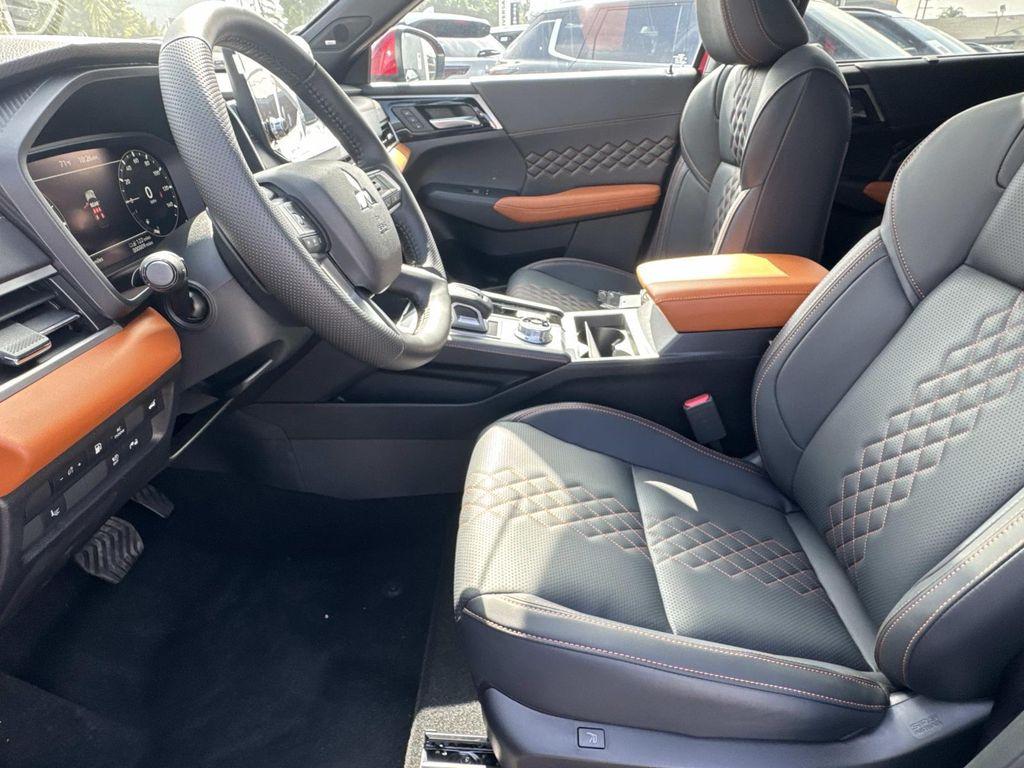 new 2025 Mitsubishi Outlander PHEV car, priced at $44,045