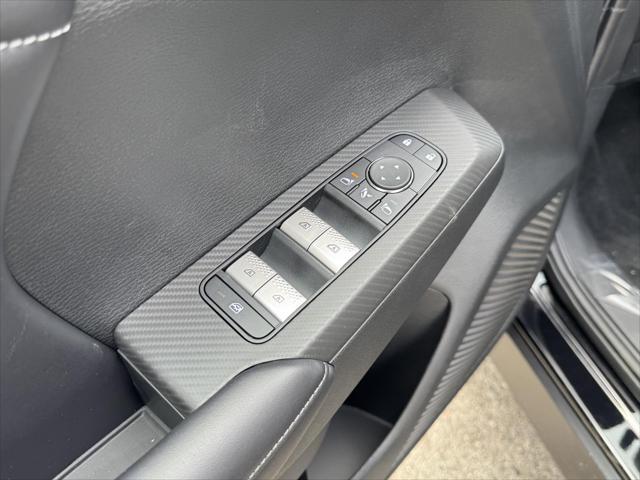 new 2025 Mitsubishi Outlander PHEV car, priced at $45,515