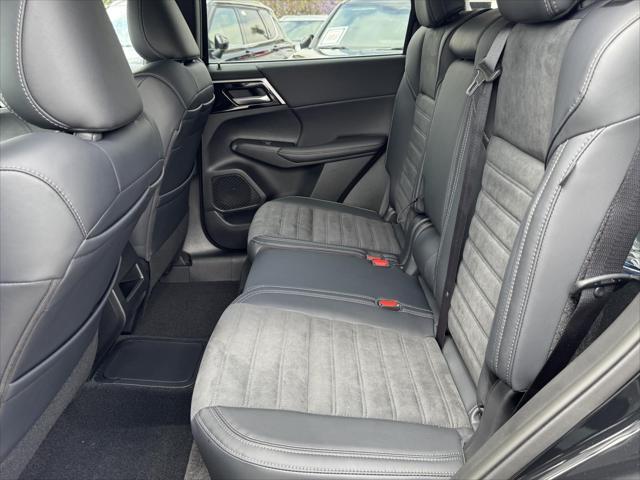 new 2025 Mitsubishi Outlander PHEV car, priced at $45,515