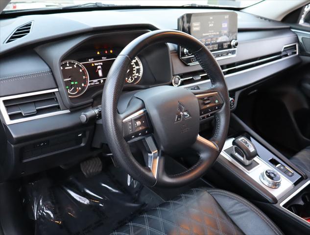 used 2022 Mitsubishi Outlander car, priced at $24,889