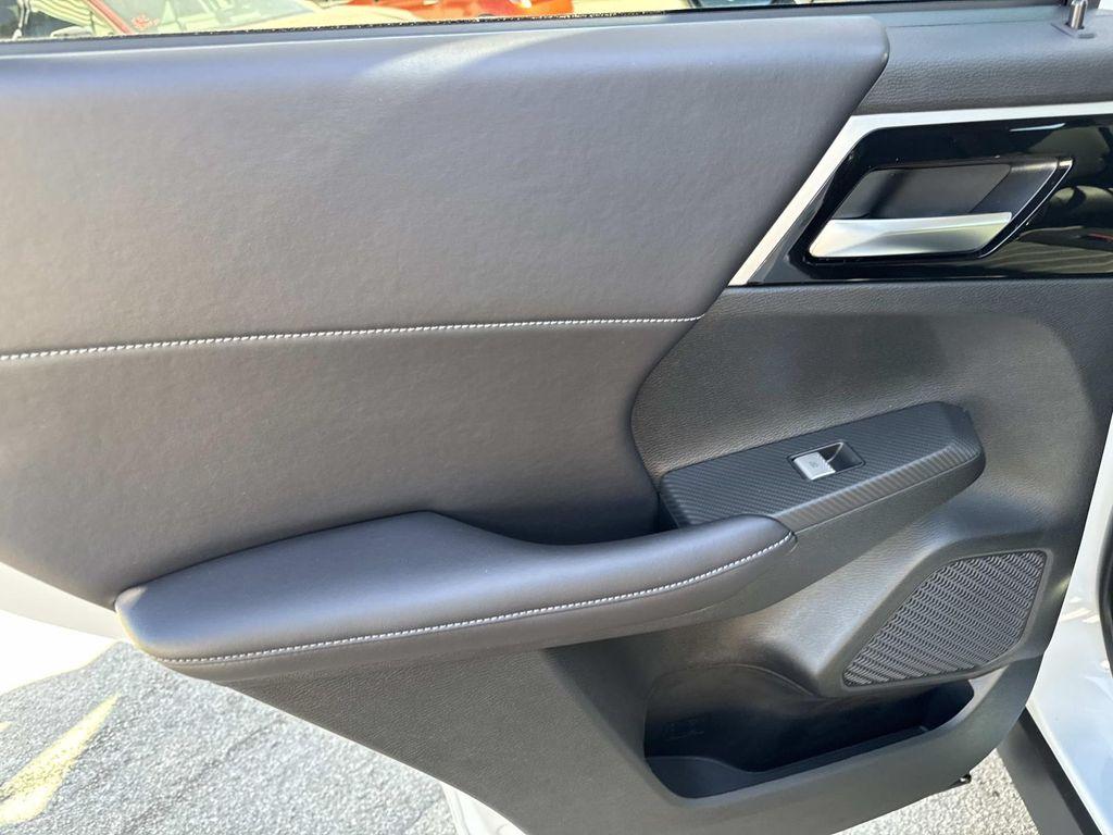 new 2025 Mitsubishi Outlander PHEV car, priced at $39,925