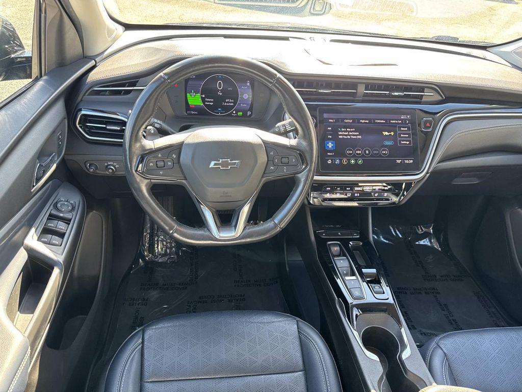 used 2022 Chevrolet Bolt EUV car, priced at $17,495