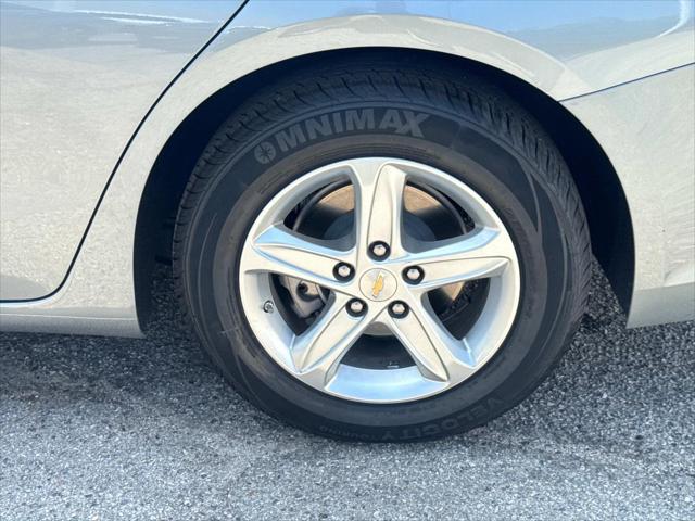 used 2023 Chevrolet Malibu car, priced at $15,495