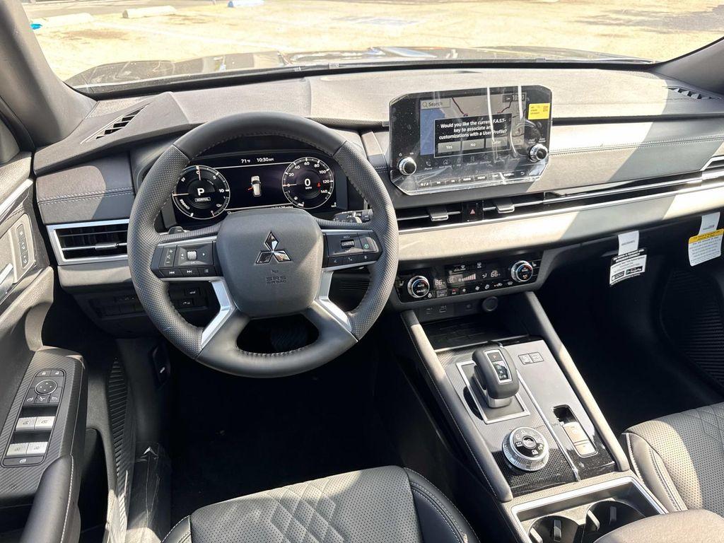 new 2025 Mitsubishi Outlander PHEV car, priced at $36,450