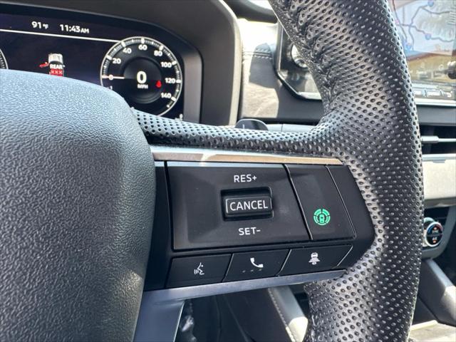 used 2023 Mitsubishi Outlander PHEV car, priced at $29,998