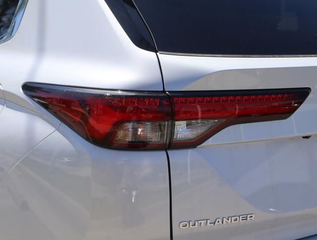 new 2024 Mitsubishi Outlander PHEV car, priced at $36,805