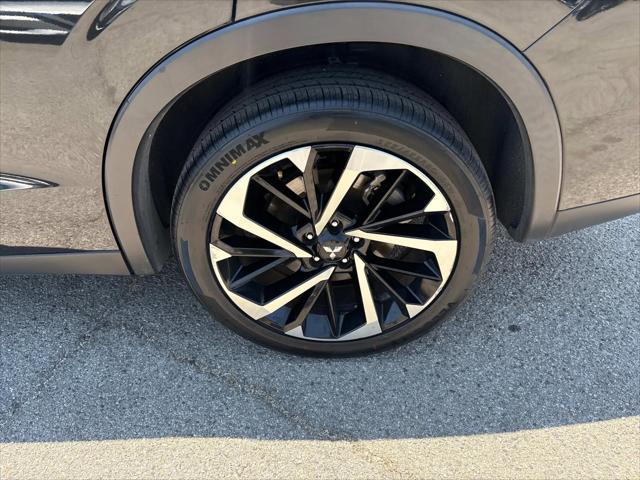 used 2023 Mitsubishi Outlander car, priced at $22,885