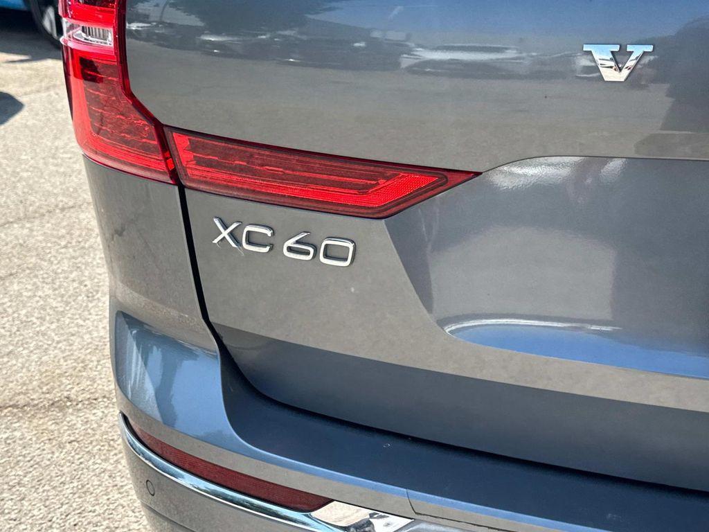 used 2020 Volvo XC60 Recharge Plug-In Hybrid car, priced at $32,889