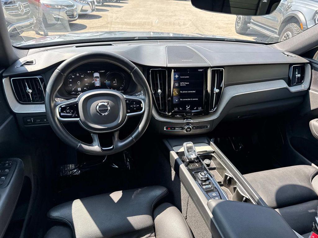 used 2020 Volvo XC60 Recharge Plug-In Hybrid car, priced at $32,889