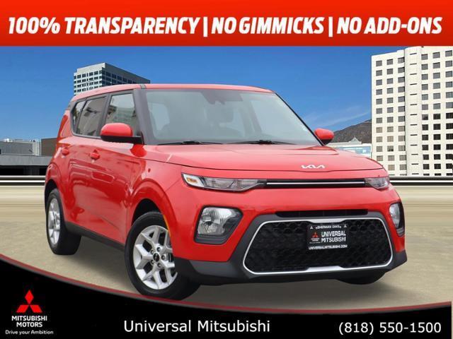 used 2022 Kia Soul car, priced at $17,998