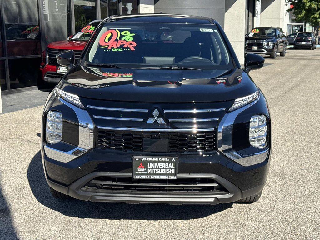 new 2025 Mitsubishi Outlander car, priced at $27,100