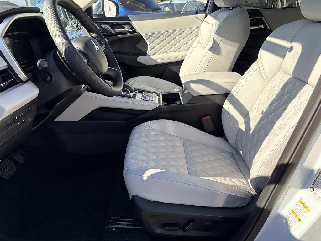 new 2025 Mitsubishi Outlander PHEV car, priced at $49,875