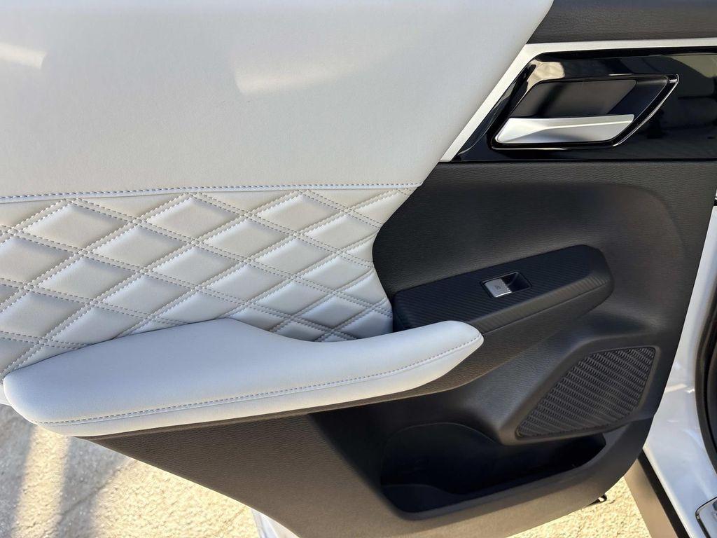 new 2025 Mitsubishi Outlander PHEV car, priced at $49,875