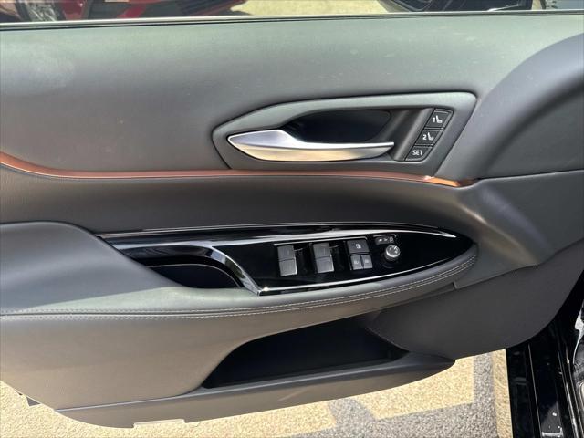 used 2023 Toyota Mirai car, priced at $17,889