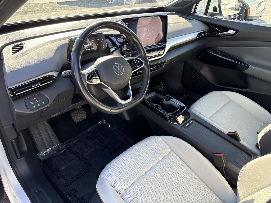 used 2022 Volkswagen ID.4 car, priced at $18,998