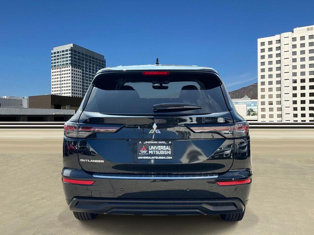 new 2025 Mitsubishi Outlander car, priced at $27,695