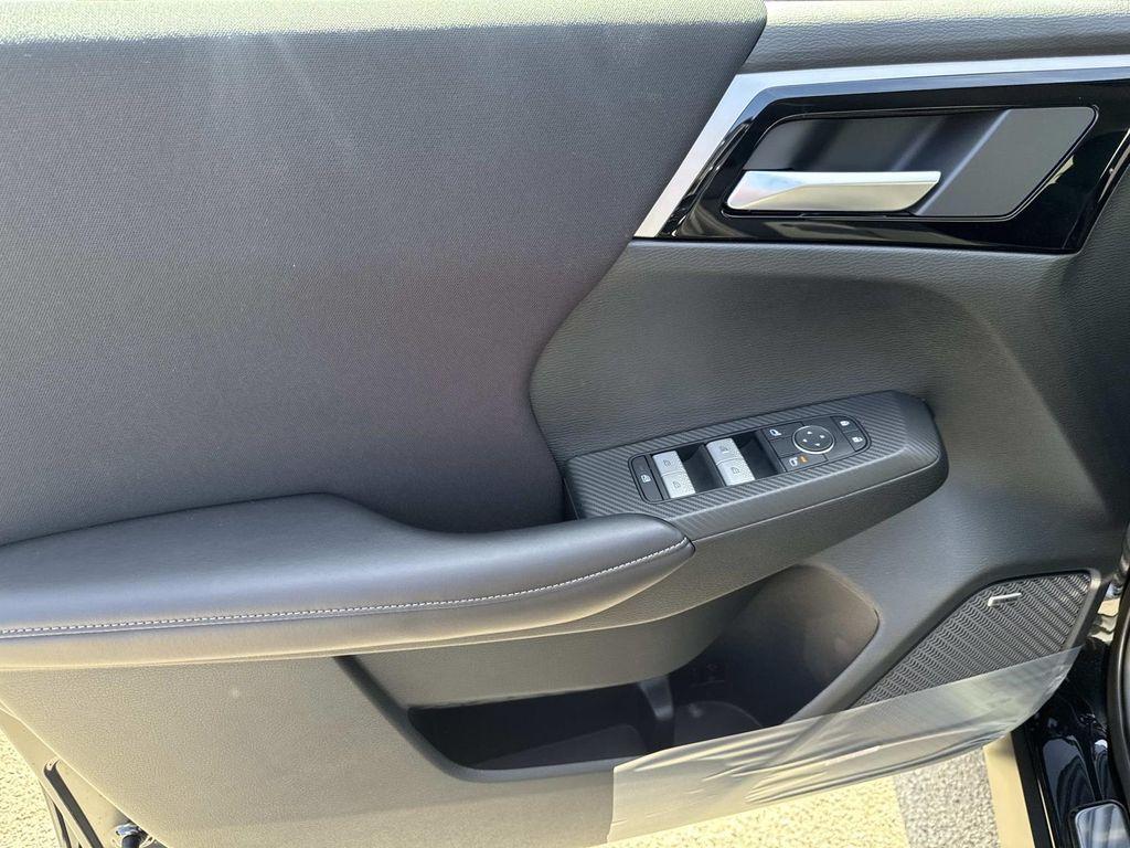 new 2025 Mitsubishi Outlander car, priced at $27,695