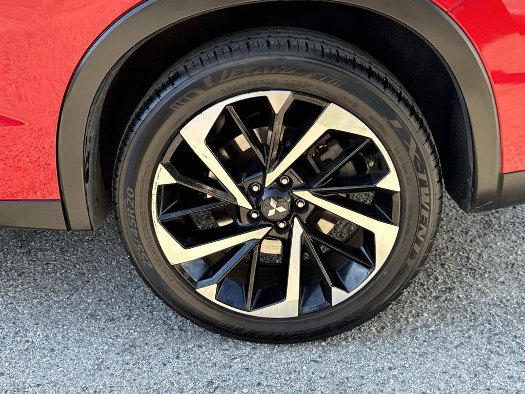 used 2023 Mitsubishi Outlander car, priced at $21,889