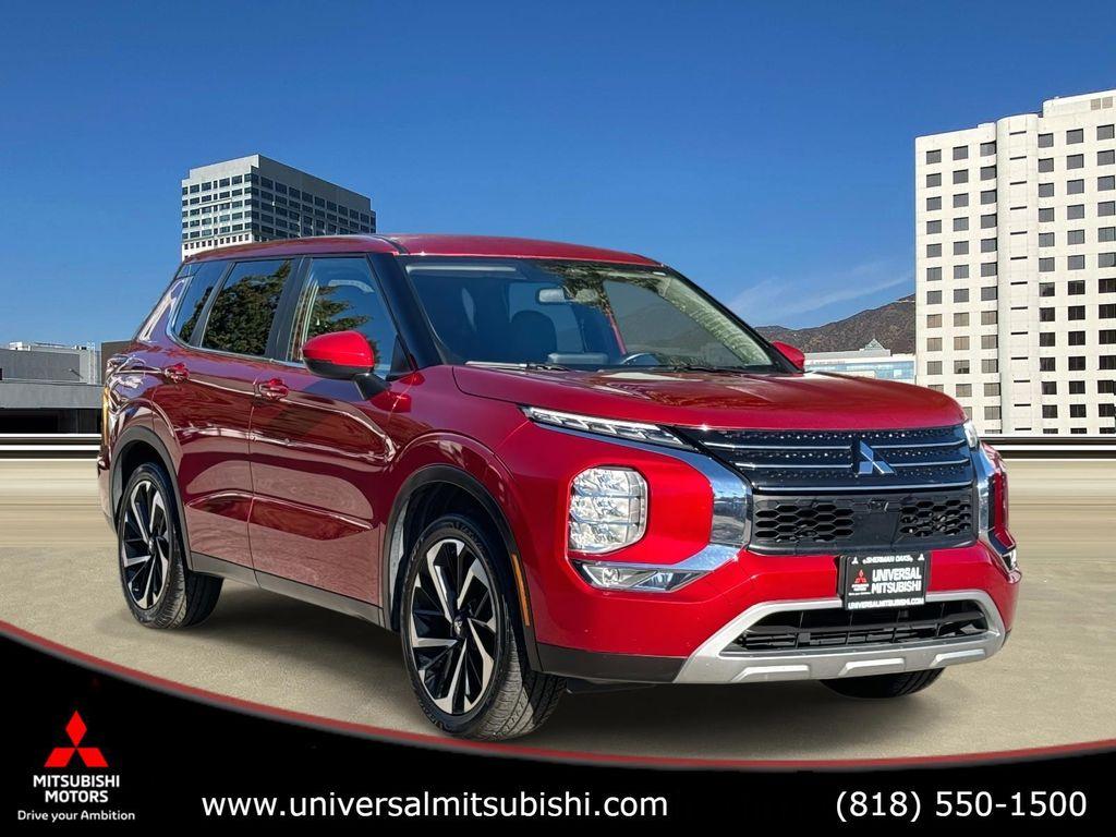 used 2023 Mitsubishi Outlander car, priced at $21,889