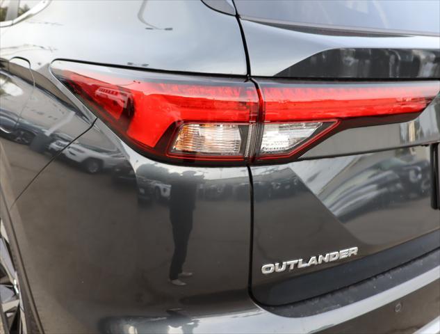 new 2024 Mitsubishi Outlander car, priced at $30,490