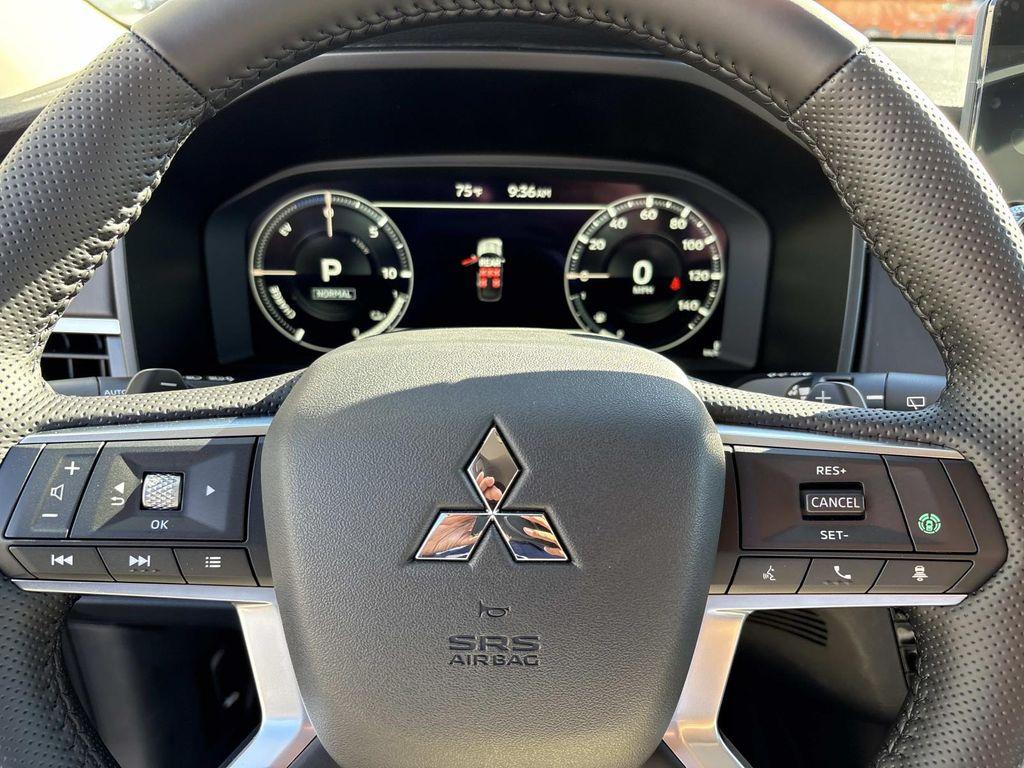 new 2025 Mitsubishi Outlander PHEV car, priced at $46,575
