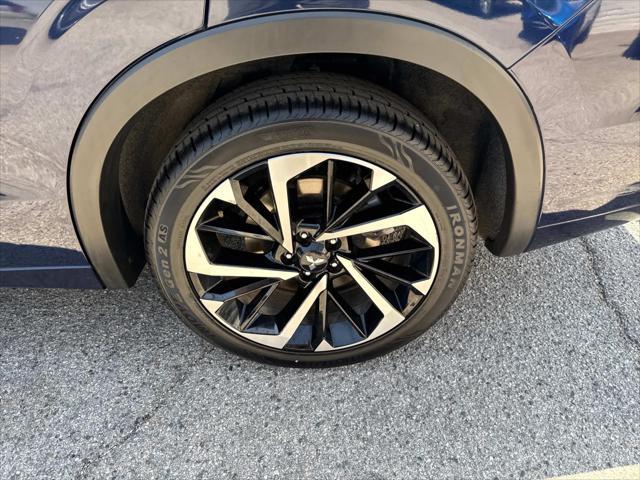 used 2023 Mitsubishi Outlander PHEV car, priced at $30,495