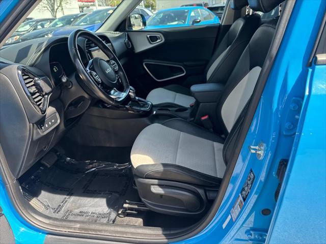 used 2023 Kia Soul car, priced at $16,889