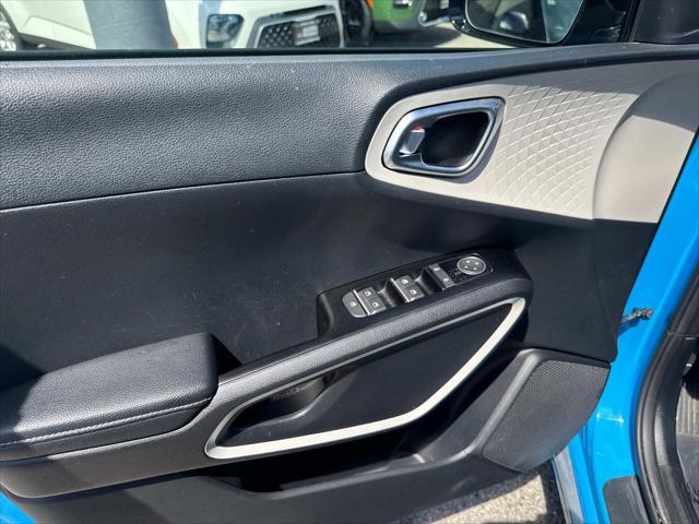 used 2023 Kia Soul car, priced at $16,889