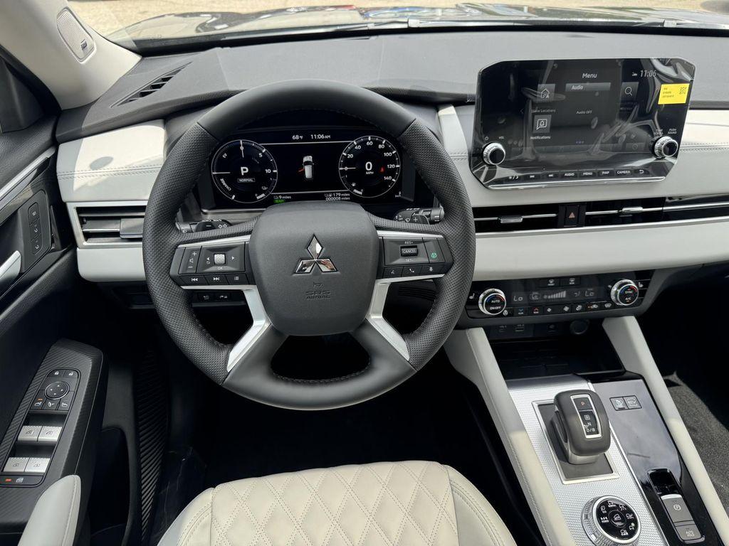 new 2025 Mitsubishi Outlander PHEV car, priced at $37,730