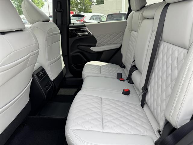 new 2025 Mitsubishi Outlander PHEV car, priced at $52,480