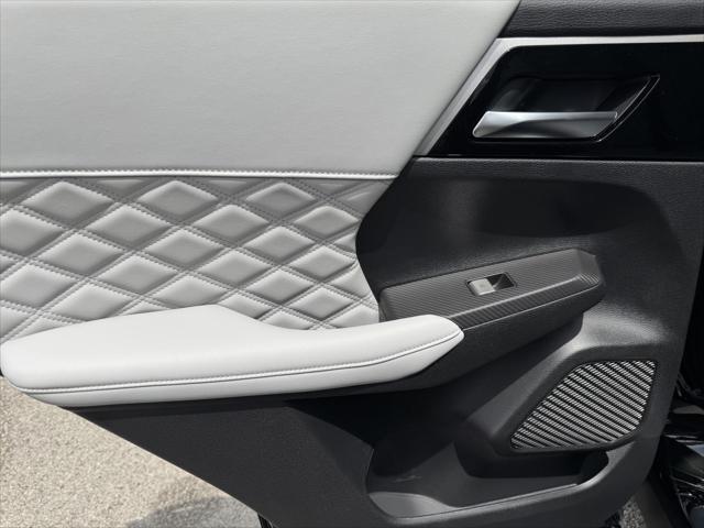 new 2025 Mitsubishi Outlander PHEV car, priced at $52,480