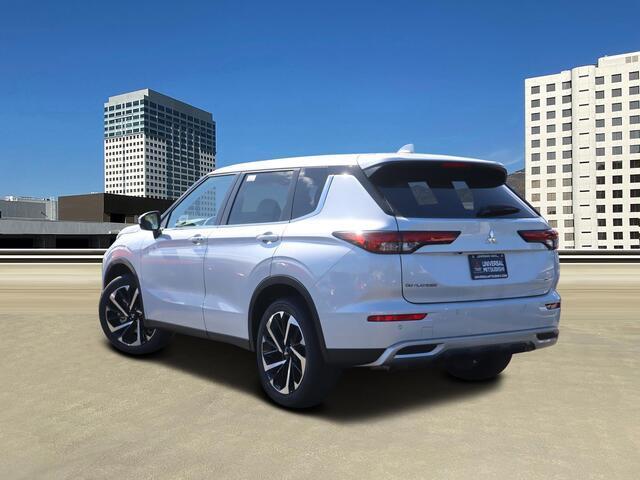 new 2024 Mitsubishi Outlander car, priced at $31,165