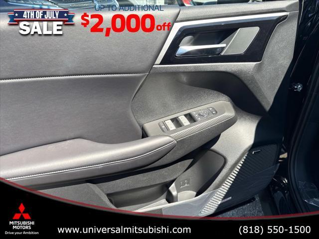 new 2025 Mitsubishi Outlander car, priced at $30,700
