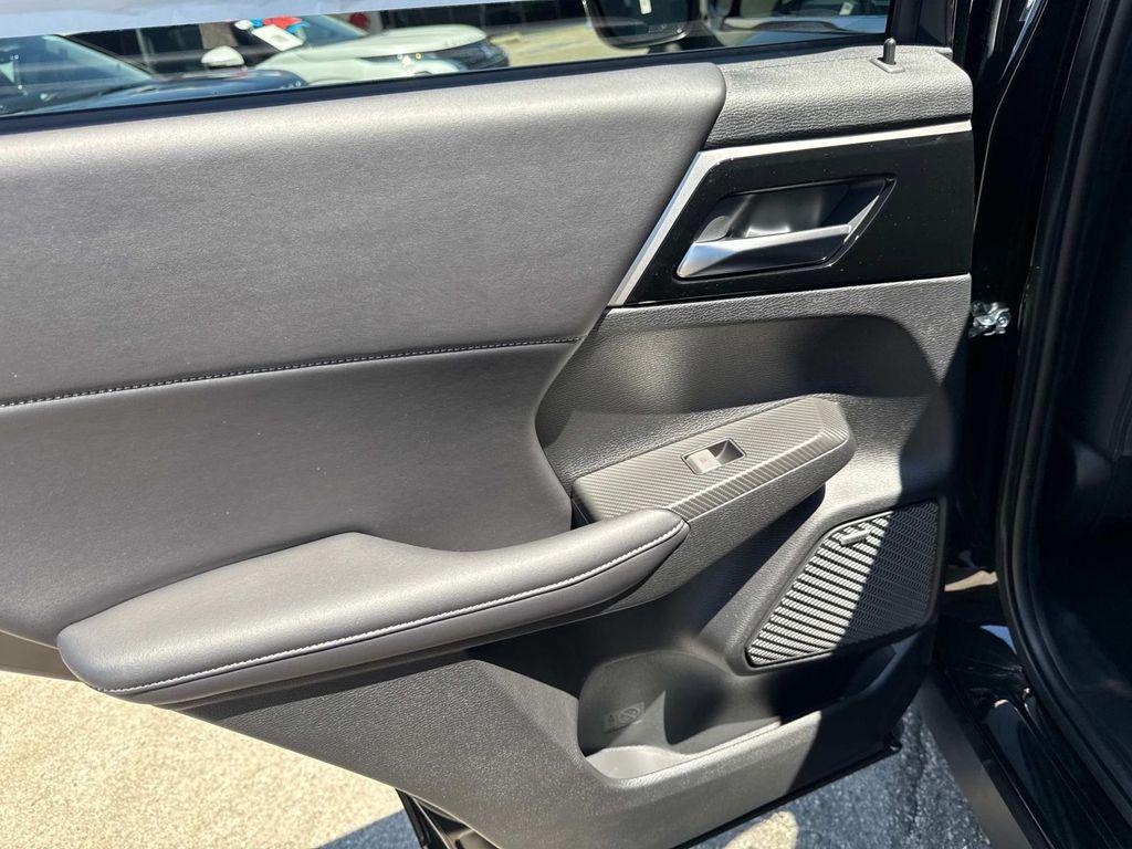 new 2025 Mitsubishi Outlander car, priced at $30,450