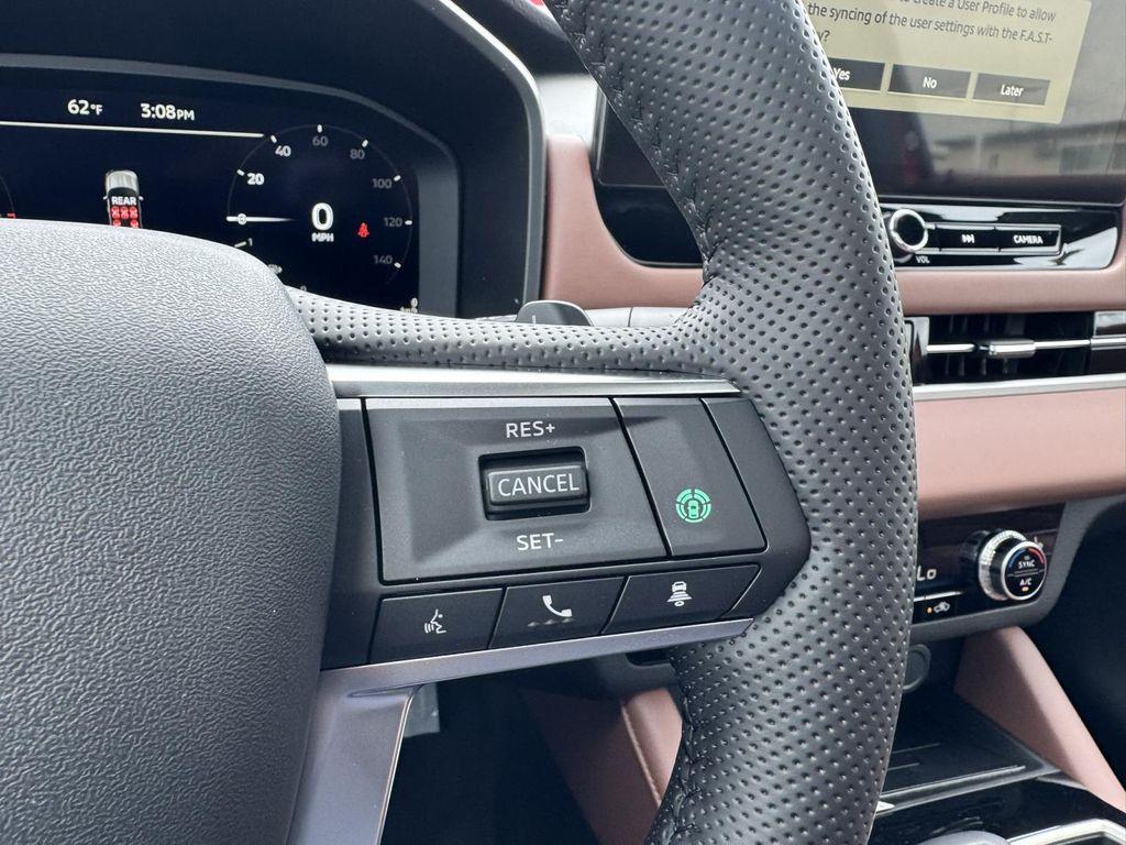 new 2025 Mitsubishi Outlander car, priced at $36,680